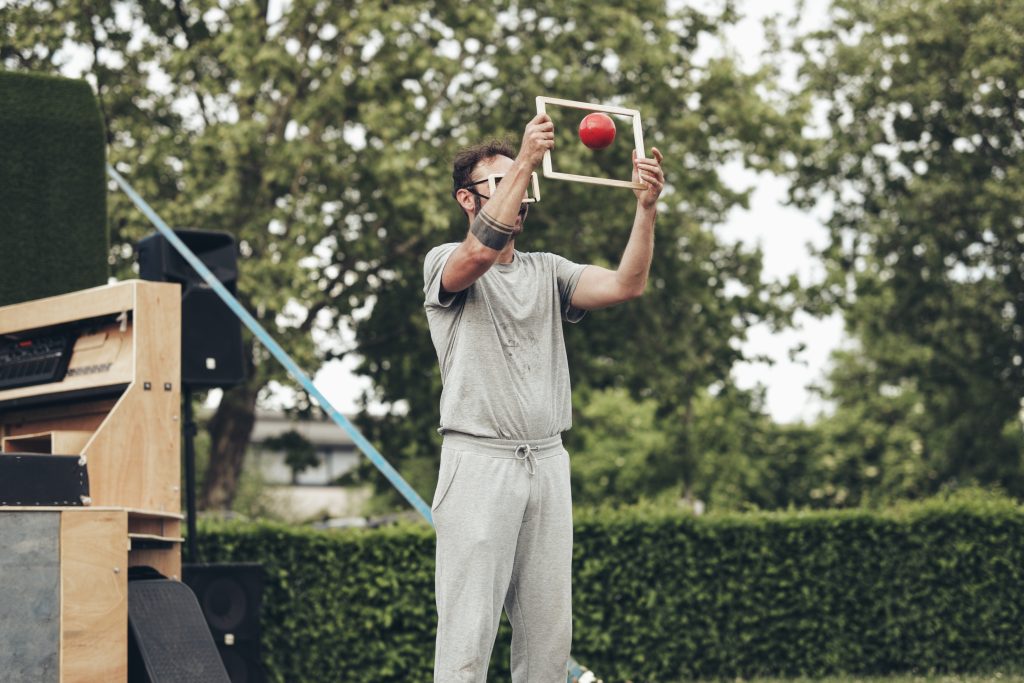 Balle au milieu de l'écran